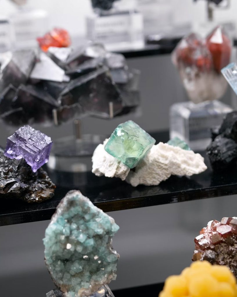 fluorite crystal gemstones